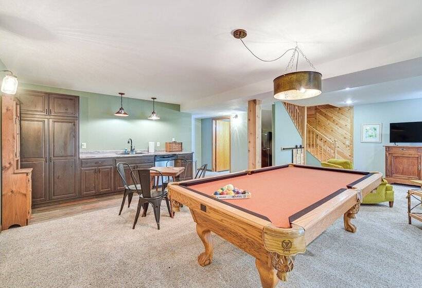 Birch Lake Home On Peninsula: Dock, Deck & Grill!