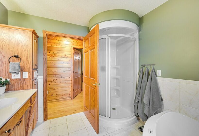 Birch Lake Home On Peninsula: Dock, Deck & Grill!