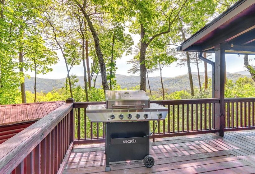 Blue Ridge Cabin W/ Mountain Views: 6 Mi To Dtwn!