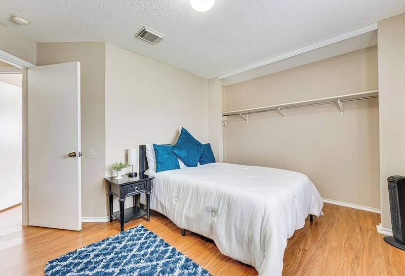 Bright San Antonio Home < 13 Mi To Downtown!