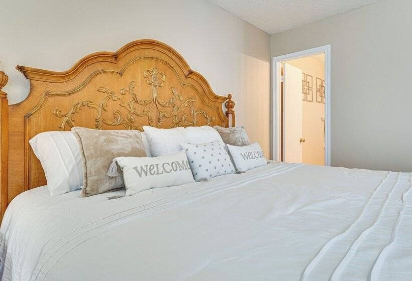 Bright San Antonio Home < 13 Mi To Downtown!