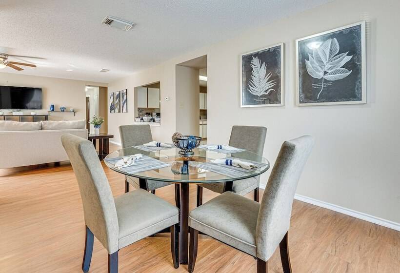 Bright San Antonio Home < 13 Mi To Downtown!