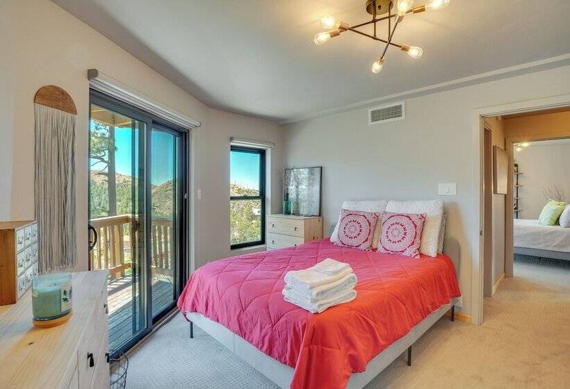 Cabin W/ Views, 3 Mi To Mount Lemmon Ski Valley!