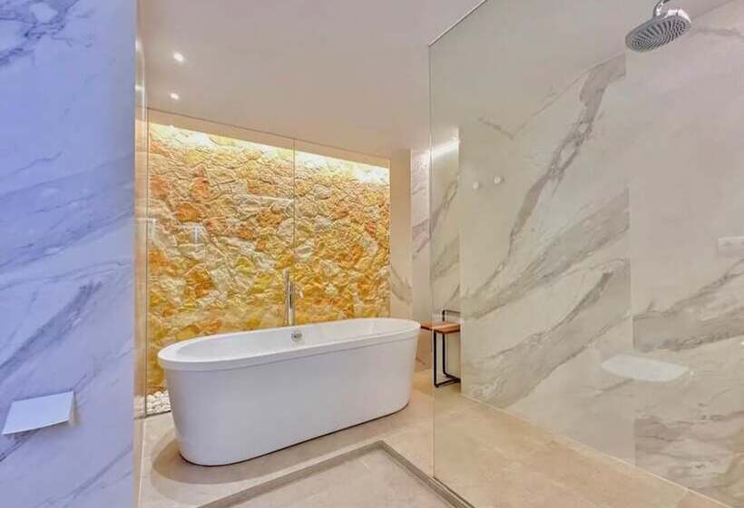 Cala Vadella Panoramic Retreat