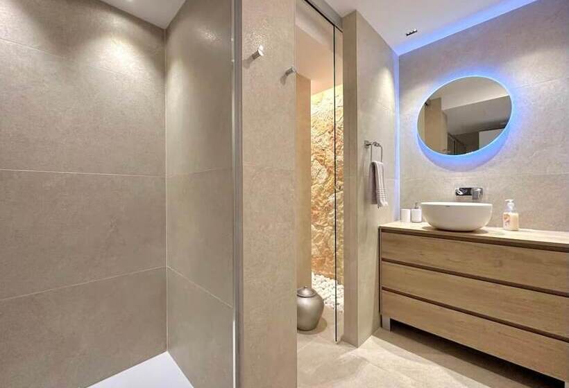 Cala Vadella Panoramic Retreat