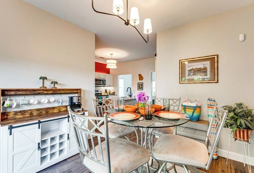 Canton Home W/ Fenced Yard: 6 Mi To Lake Allatoona