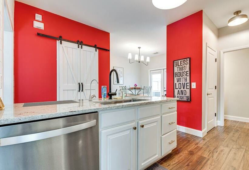 Canton Home W/ Fenced Yard: 6 Mi To Lake Allatoona