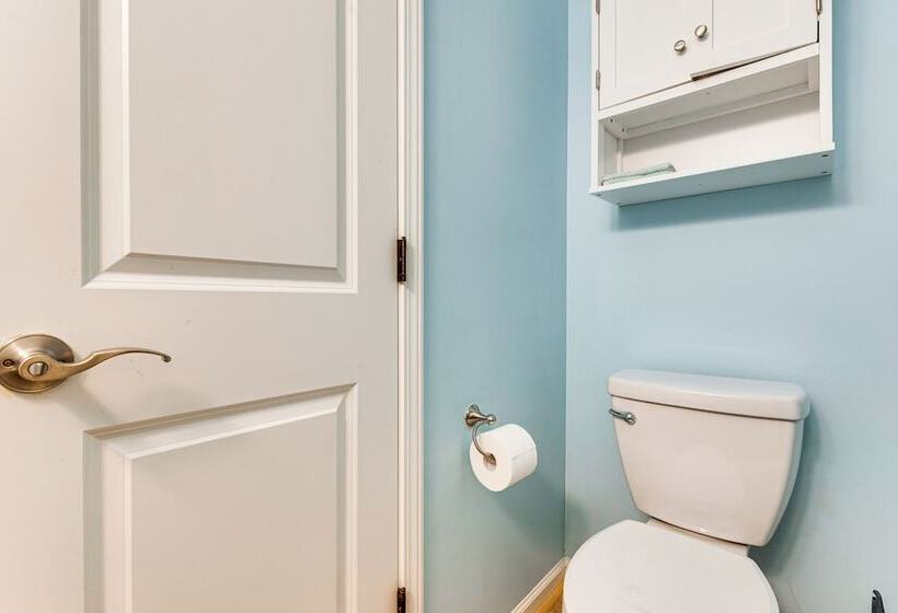 Canton Home W/ Fenced Yard: 6 Mi To Lake Allatoona