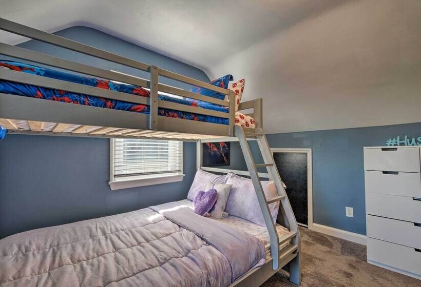 Capitol Heights Home ~ 5 Mi To National Mall!