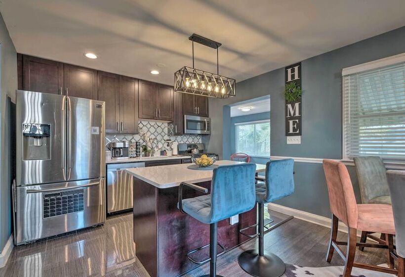 Capitol Heights Home ~ 5 Mi To National Mall!