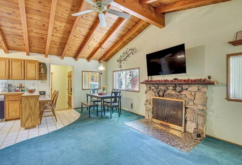 Cedar Glen Cabin < 3 Mi To Lake Arrowhead Village!