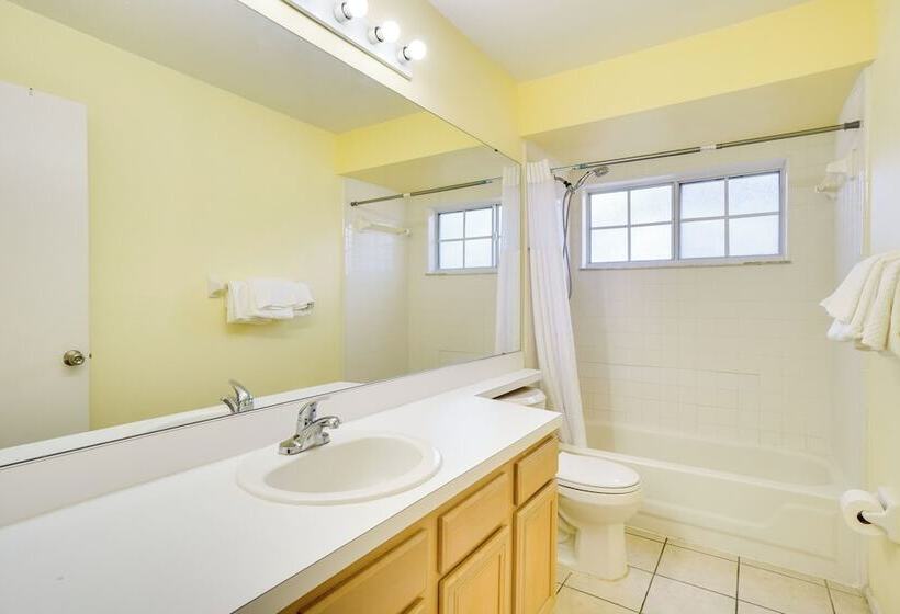 14 Mi To Universal Studios: Central Orlando Home