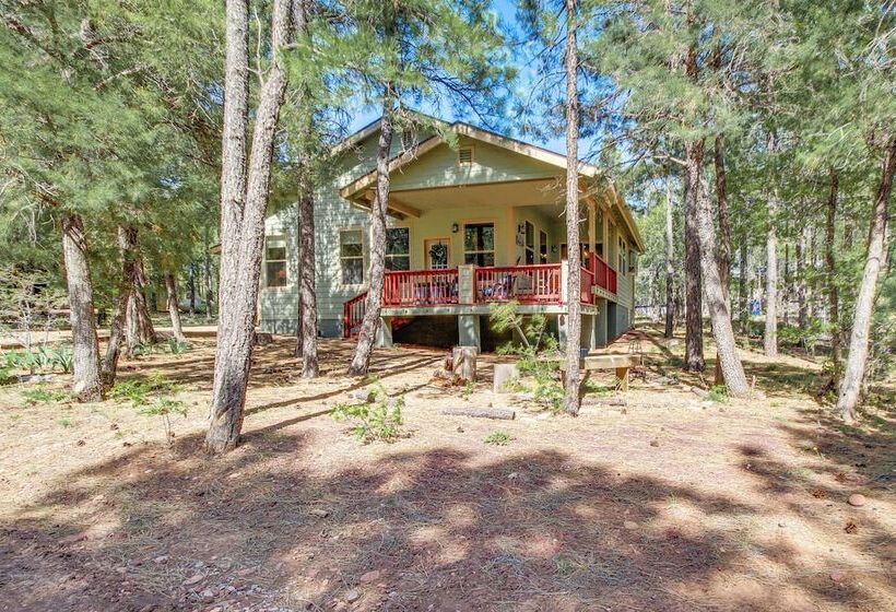 Walk To Rainbow Lake: Peaceful Cabin W/ Fire Pit