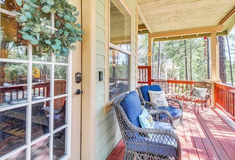 Walk To Rainbow Lake: Peaceful Cabin W/ Fire Pit