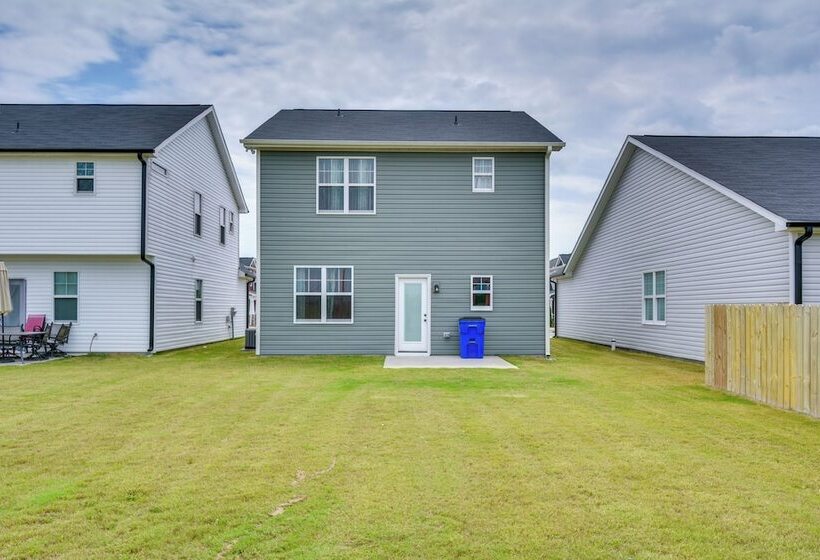 Charming Smithfield Home ~ 28 Mi To Raleigh!