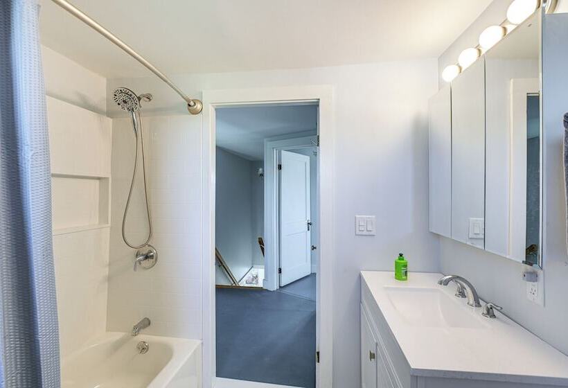 Cherryfield Home W/ Decks On Historic Horse Farm