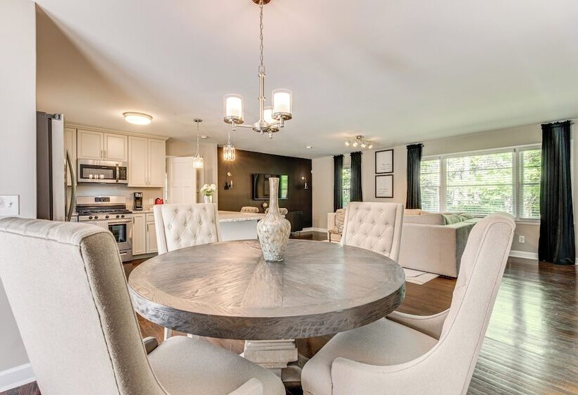 Chic College Park Cottage ~ 2 Mi To Main Street!