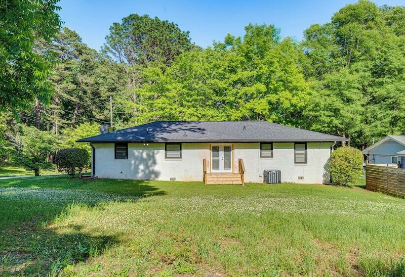 Chic College Park Cottage ~ 2 Mi To Main Street!