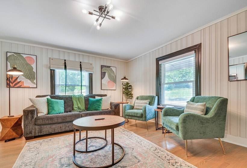 Chic Durham Home W/ Game Room: Walk To Downtown!