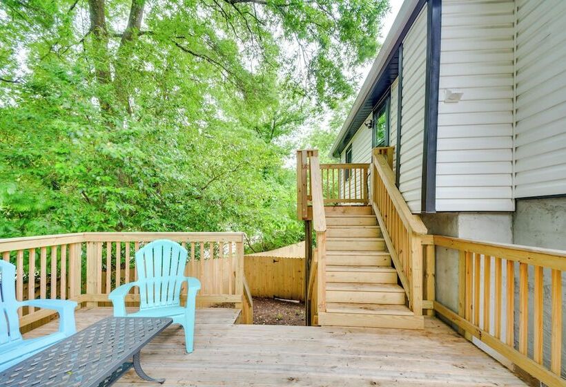 Chic Durham Home W/ Game Room: Walk To Downtown!