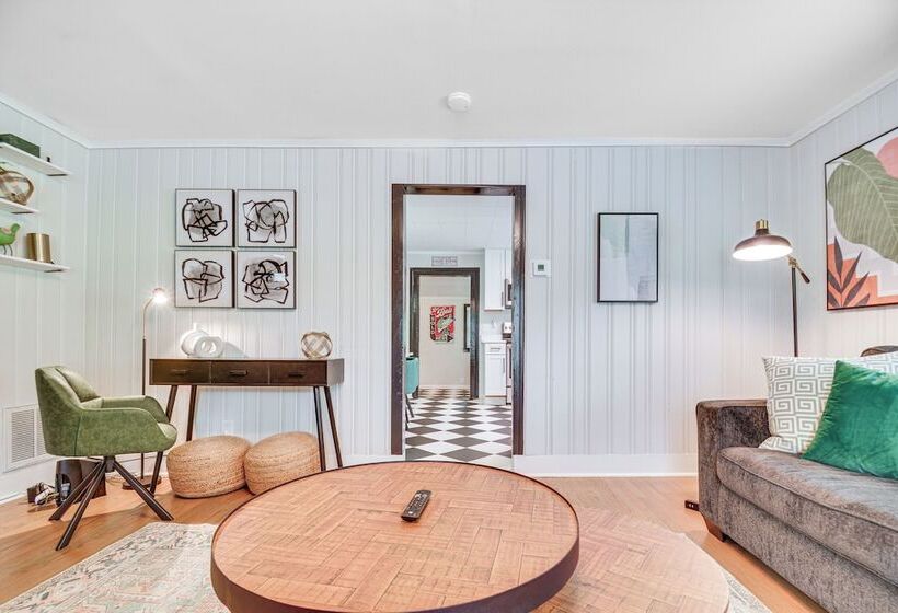 Chic Durham Home W/ Game Room: Walk To Downtown!