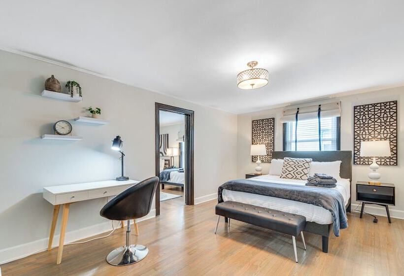 Chic Durham Home W/ Game Room: Walk To Downtown!