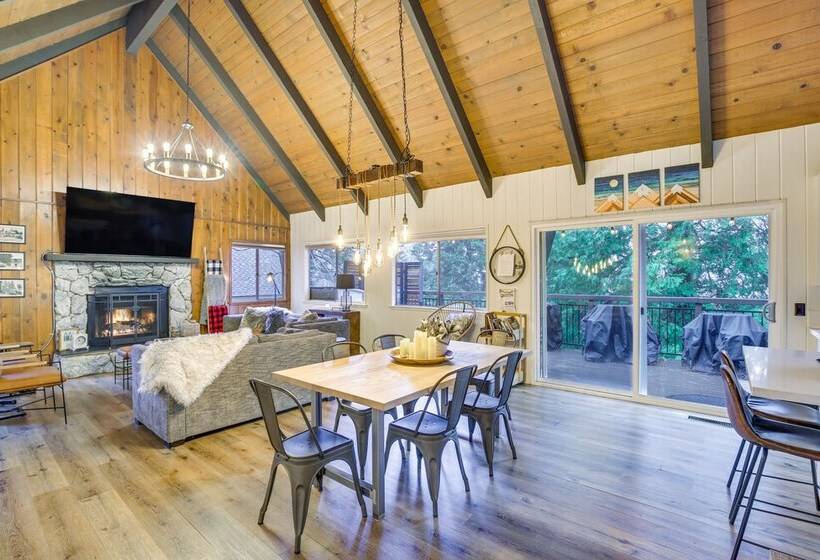 Cozy & Chic Lake Arrowhead Cabin W/ Deck!