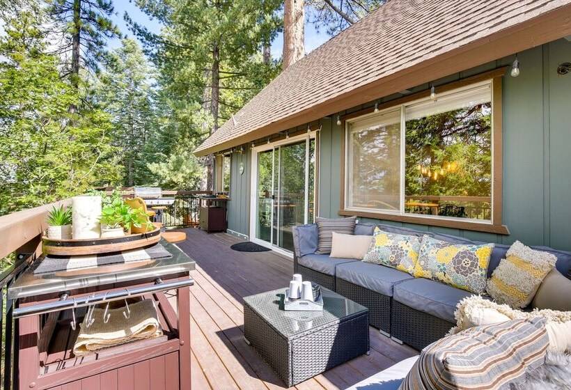 Cozy & Chic Lake Arrowhead Cabin W/ Deck!