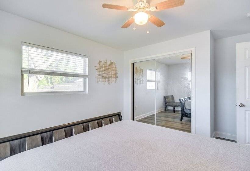 Clearwater Home W/ Fire Pit ~ 5 Mi To Beaches!