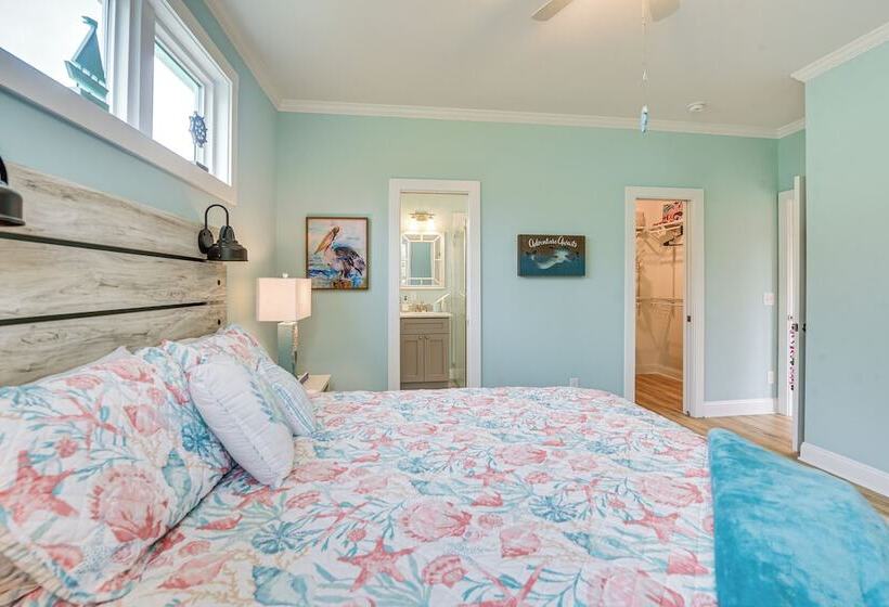 Coastal Home In Shallotte W/ Grill: Near Golfing!