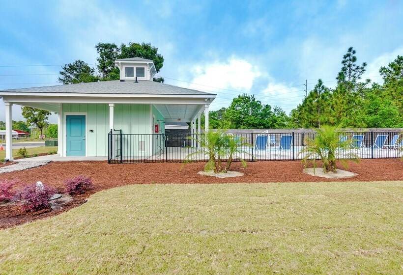 Coastal Home In Shallotte W/ Grill: Near Golfing!