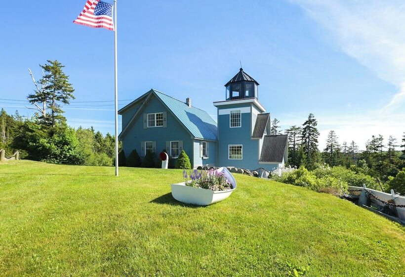 4 Mi To Acadia Trails: Coastal Maine Home W/ Deck