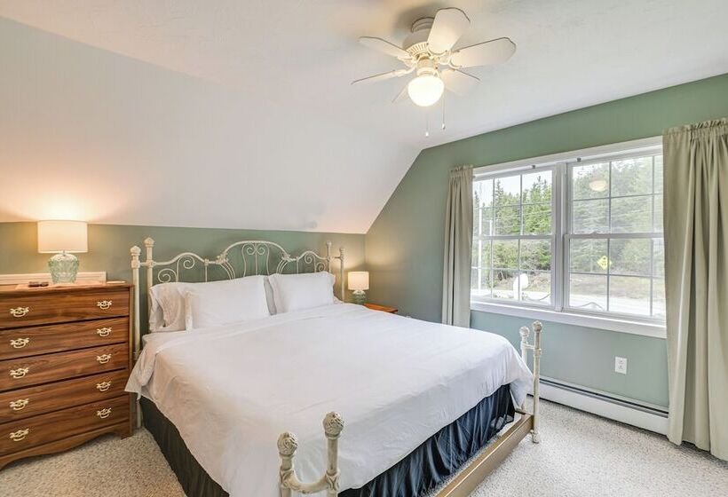 4 Mi To Acadia Trails: Coastal Maine Home W/ Deck