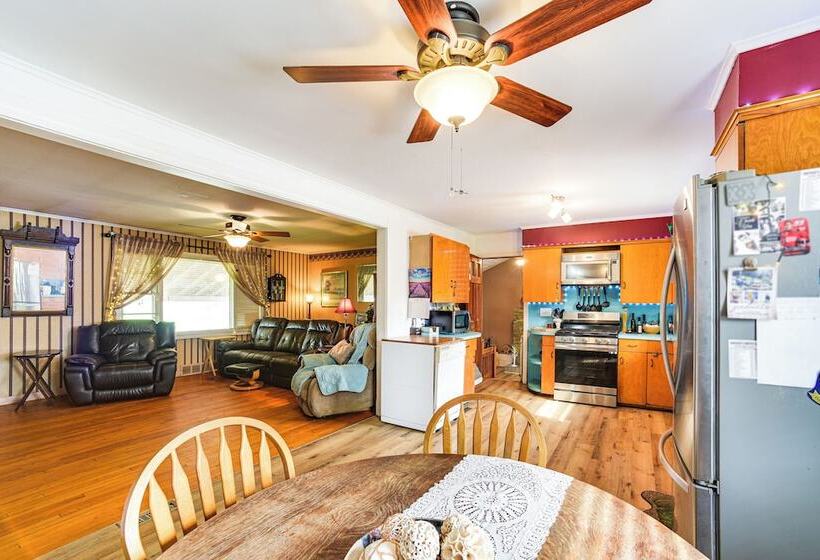 Cozy Ballston Spa Home W/ Fenced Yard!