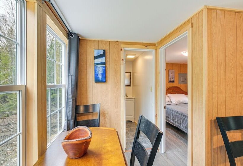 Cozy Brownville Cabin: 2 Mi To Schoodic Lake!