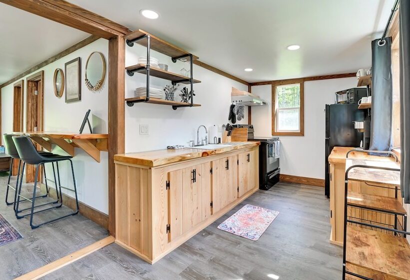 Cozy Catskills Cabin 12 Mi To Windham Mountain!