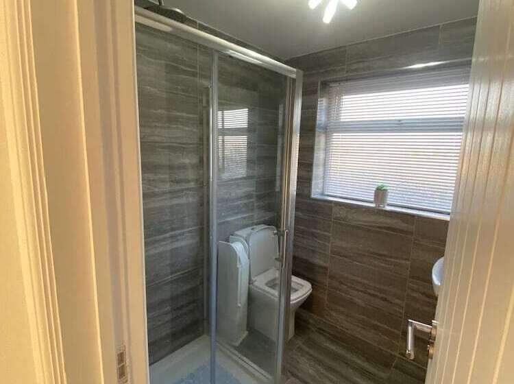 Cozy Coastal Bungalow In Prestatyn