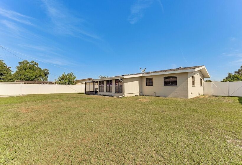 Cozy Venice Hideaway ~ 3 Mi To Beach & Downtown!