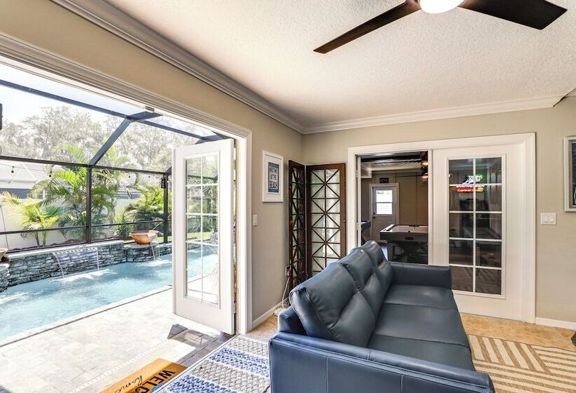 Dog Friendly Bradenton House W/ Pool & Game Room!