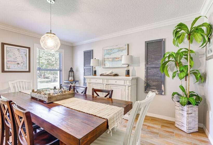 Dog Friendly Bradenton House W/ Pool & Game Room!