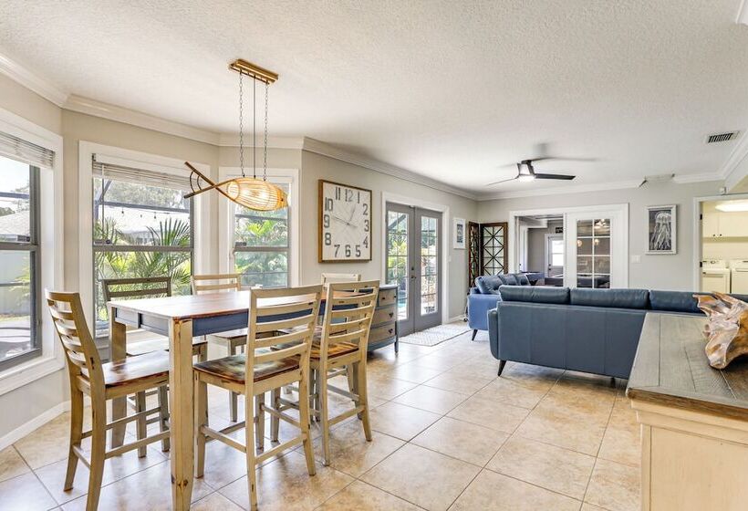 Dog Friendly Bradenton House W/ Pool & Game Room!