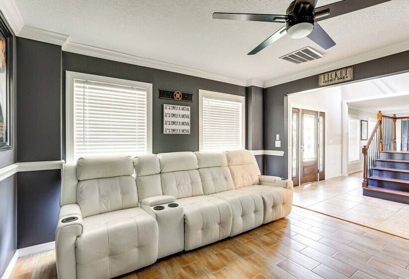 Dog Friendly Bradenton House W/ Pool & Game Room!