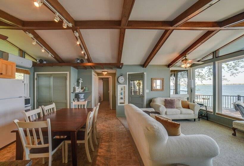 Dreamy Lake Poinsett Cabin W/ Deck, Dock & Views!