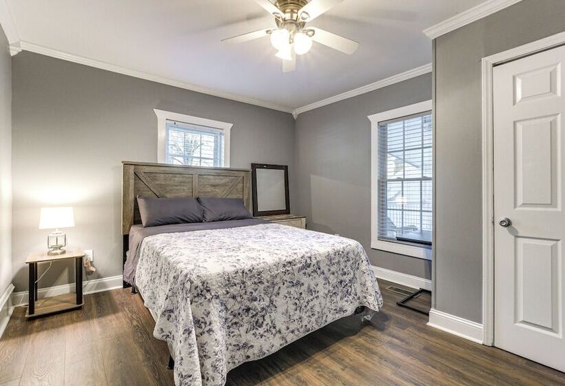 Durham Home W/ Screened Porch ~ 3 Mi To Downtown!