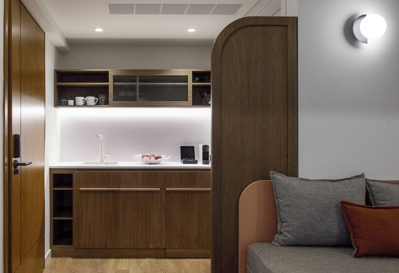 Epineio Comfort Living