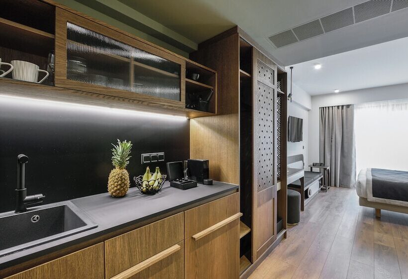 Epineio Comfort Living