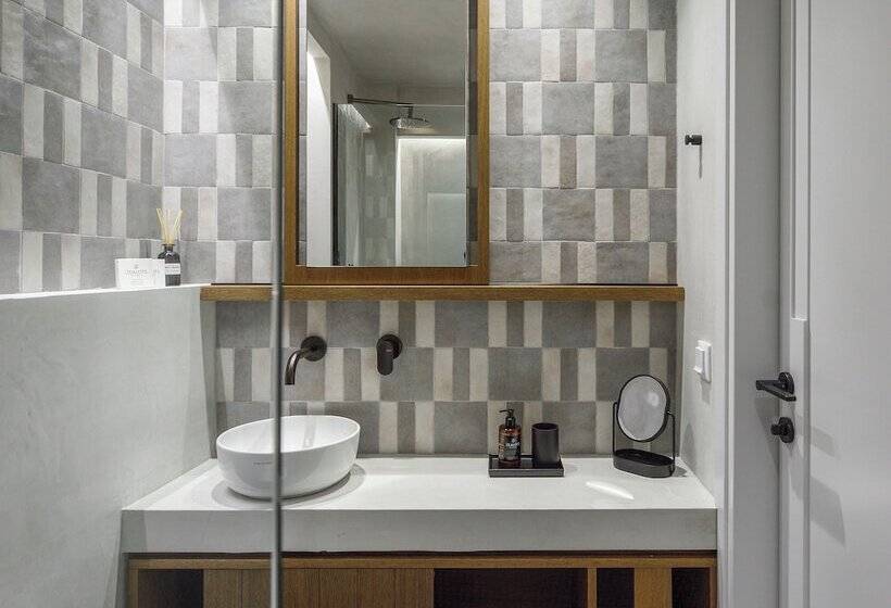 Epineio Comfort Living