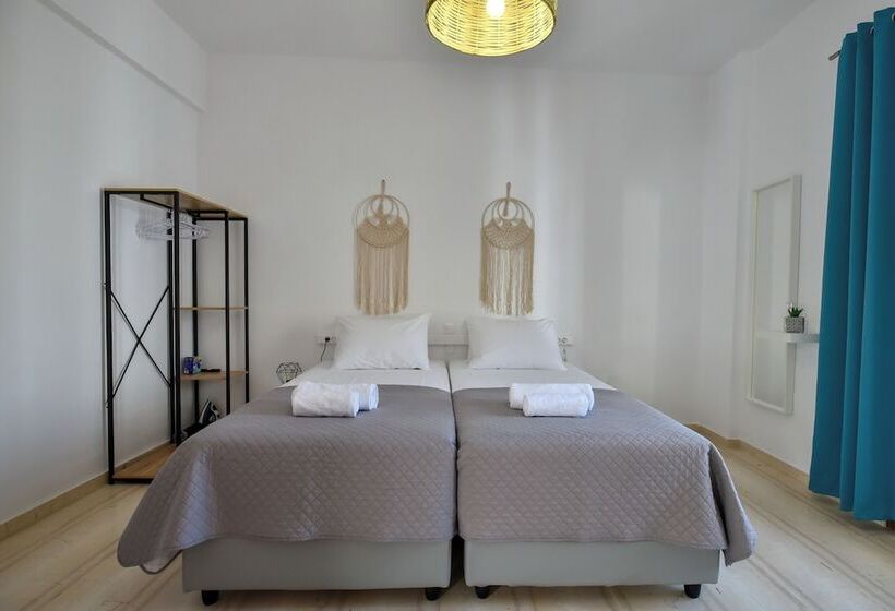 Eva Studios & Apartments