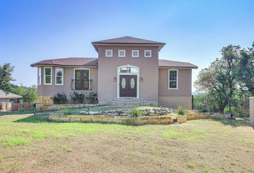 Family Friendly Fischer Home W/ Private Hot Tub!