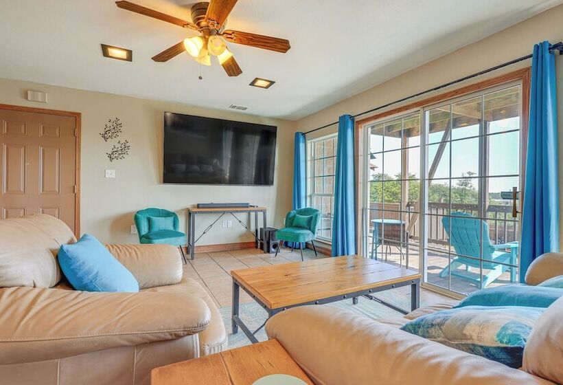 Family Friendly Fischer Home W/ Private Hot Tub!